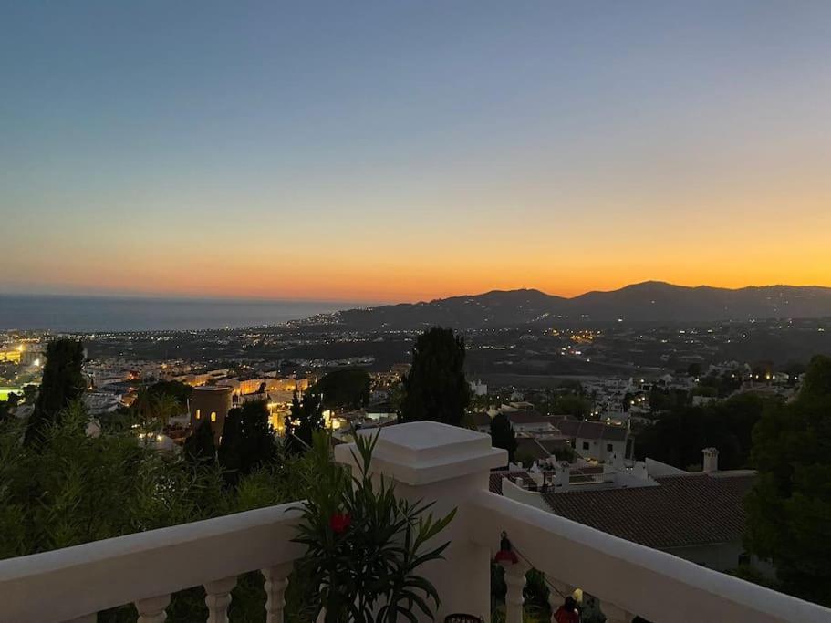 Precioso Apartamento Mandarinos Con Vistas Al Mar Nerja Zewnętrze zdjęcie