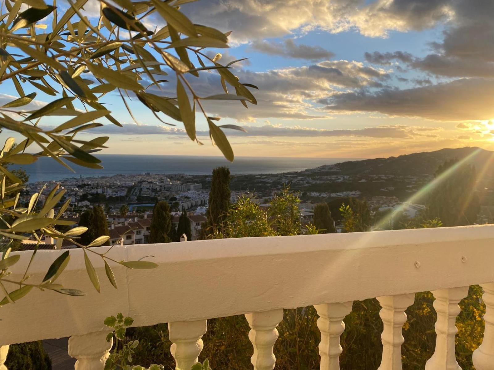 Precioso Apartamento Mandarinos Con Vistas Al Mar Nerja Zewnętrze zdjęcie