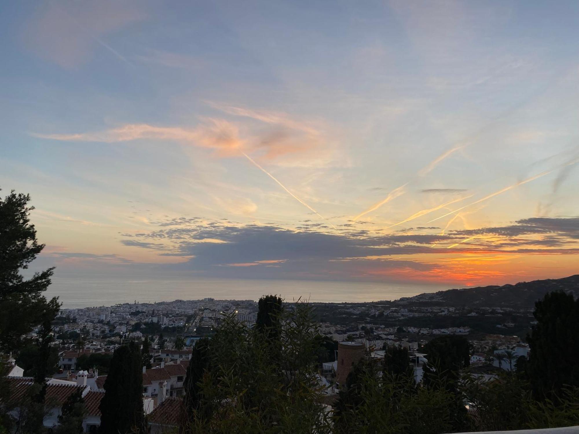 Precioso Apartamento Mandarinos Con Vistas Al Mar Nerja Zewnętrze zdjęcie