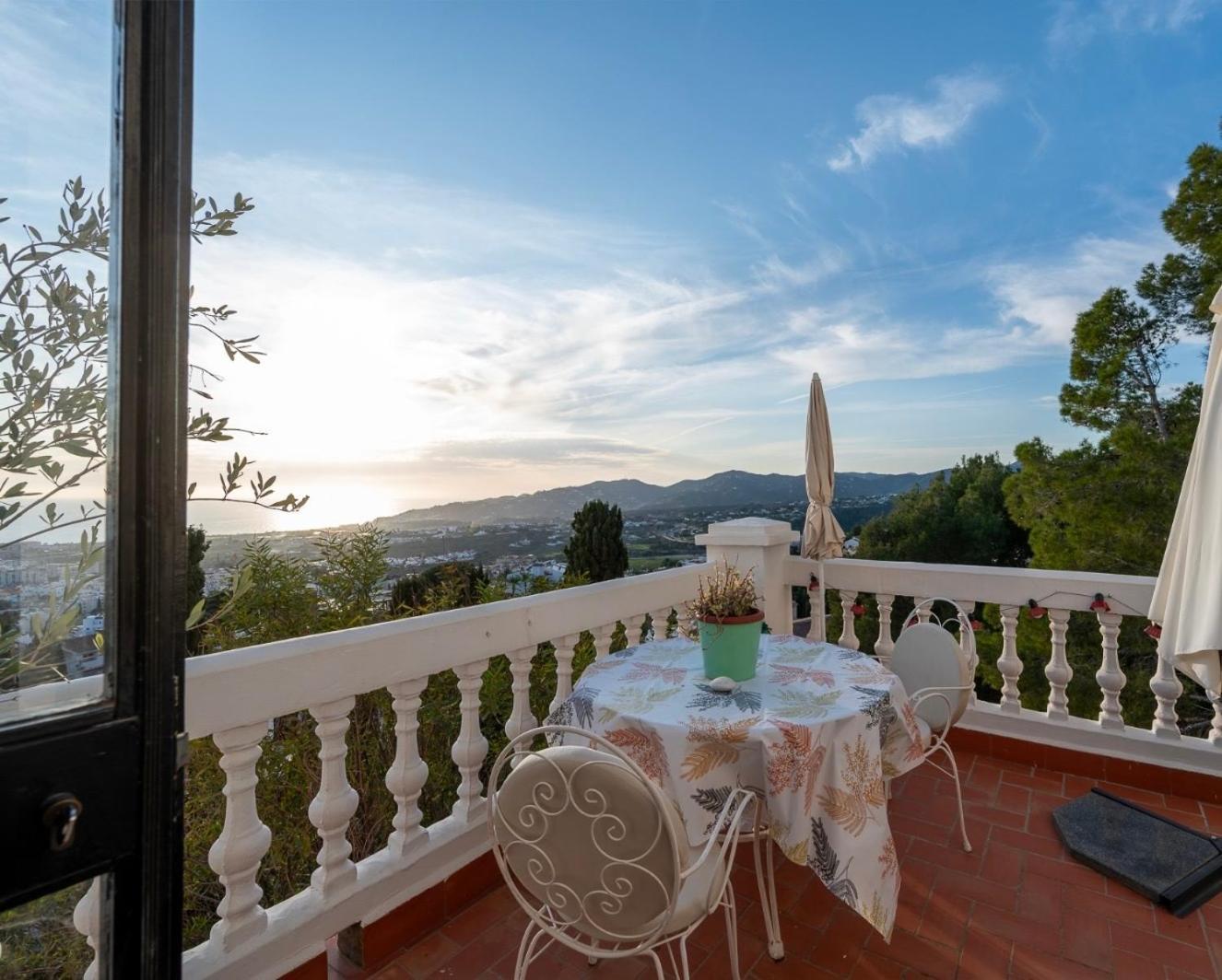 Precioso Apartamento Mandarinos Con Vistas Al Mar Nerja Zewnętrze zdjęcie