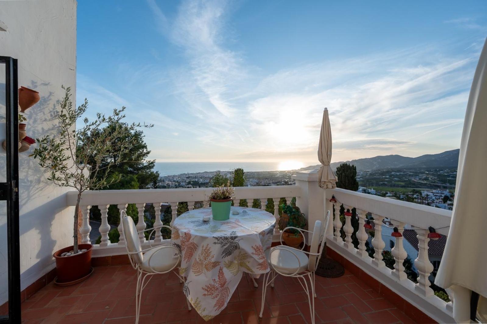 Precioso Apartamento Mandarinos Con Vistas Al Mar Nerja Zewnętrze zdjęcie